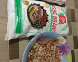 Foto langkah ke 1 dari resep Peyek kacang tanah renyah.