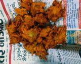 કાંદા ભજીયા (Kanda Bhajiya Recipe In Gujarati) રેસીપી સ્ટેપ7ફોટો