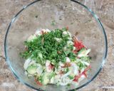 Foto del paso 2 de la receta: Ensalada de alubias y salmón