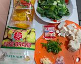 Foto langkah ke 1 dari resep Sup Tahu Telur.