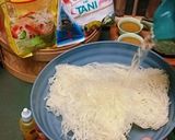 Foto langkah ke 2 dari resep Putu Mayang Bihun Kuah Kinca.