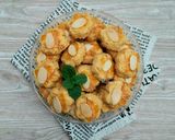 Foto langkah ke 6 dari resep Almond Cheesy Cookies.