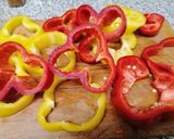 Foto del passaggio 1 della ricetta Burger di ceci con peperoni