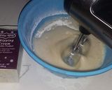 A picture of step 1 of Mickey mouse cake.