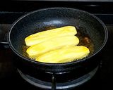 Foto langkah ke 2 dari resep Pisang Penyet saus Durian.