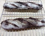 Foto langkah ke 11 dari resep Choco Cranberry Walnut Baguette.