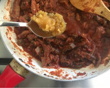 Foto del paso 4 de la receta: Carne de asado especiada en salsa de tomates frescos