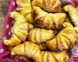 A picture of step 5 of Yummy Chicken stuffed croissants. #delightfulbaking.