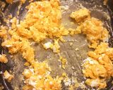Foto del paso 2 de la receta: Arroz Frito con Langostinos al Estilo Tailandés