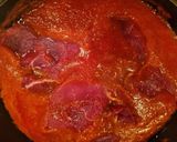 Foto del passaggio 3 della ricetta Carne alla pizzaiola con aglione