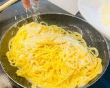 Foto del passaggio 3 della ricetta Tonnarelli Burro, Parmigiano e Tartufo
