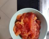 Hình bước làm 2 của món Canh gà viên với nấm kim châm