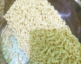 Foto langkah ke 1 dari resep Mie goreng sederhana.