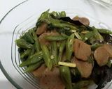 Foto langkah ke 3 dari resep Tumis buncis bakso.