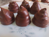 Conos de oreo y dulce de leche