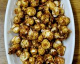 A picture of step 3 of Makhana Sweet.
