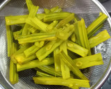முருங்கைக்காய் தோரன் ரெசிபி ஸ்டேப் 4 புகைப்படம்
