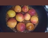Foto del paso 4 de la receta: Torta invertida de duraznos