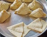 A picture of step 5 of पंजाबी समोसा (Punjabi Samosa Recipe In Marathi).