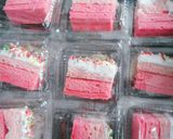 Foto langkah ke 6 dari resep Bolu Kukus ala Ombre.