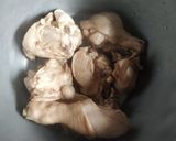 Foto langkah ke 1 dari resep Ayam Goreng Kemiri.