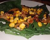 Foto del paso 5 de la receta: Ensalada de espinacas con tocino
