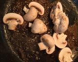 Foto del paso 2 de la receta: Lomito en Salsa de Hongos
