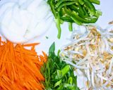 A picture of step 3 of Jap Chae (stir fried sweet potato glass noodles).
