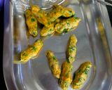 A picture of step 2 of Methi Muthiya.