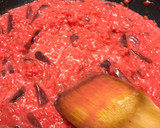 Foto del paso 5 de la receta: Zamburiñas sobre lecho de risotto de remolacha