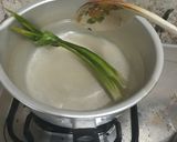 Foto langkah ke 2 dari resep Larutan air gula.