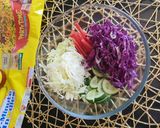 A picture of step 1 of Crispy Maggi Salad.