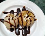 A picture of step 7 of Chocolaty Panipuri Bombs.