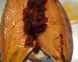 A picture of step 15 of Onion barbecue pork with homemade coleslaw and sweet potatoes.