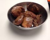 Foto del paso 2 de la receta Carrilleras estofadas de cerdo