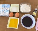 Hình bước làm 1 của món Bánh kem crep hoa đậu biếc