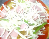 صورة لخطوة 2 من وصفة بيتزا المقلاه سهلة ولذيذه 👌😋