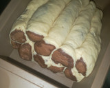 A picture of step 7 of Leopard print bread.