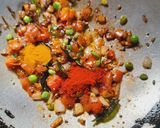A picture of step 2 of Vermicelli upma.