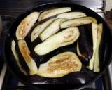 Foto del paso 1 de la receta: Ensalada tibia de berenjena