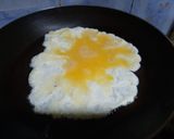 Foto langkah ke 1 dari resep Sosis Telur Asam Manis.