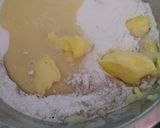 A picture of step 2 of Bread cake.