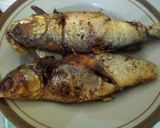 Foto langkah ke 2 dari resep Bandeng Goreng Gurih No Amis.