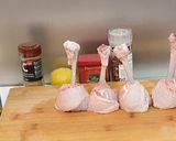 Foto del paso 1 de la receta: El mejor muslito de pollo crocante picante