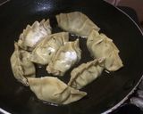 Foto langkah ke 4 dari resep Simple Gyoza ala fe.