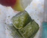 A picture of step 2 of Strawberry mint lemonade.