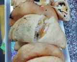 Foto del paso 6 de la receta: Empanadas tropicales de aniversario🥟🍇🍍🍑🍒🧀👍