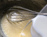 Foto del paso 2 de la receta: Torta de manteca (ideal para el mate)