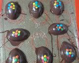 Foto del paso 5 de la receta: Huevo de Pascuas con base comestible 🍫🍫🍫🍫