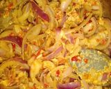 A picture of step 2 of Fried sweet potato with egg sauce.